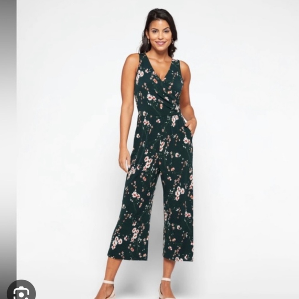 Stitch fix Kaileigh “Loretta” cropped knit jump suit.